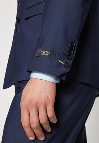 Twisted Tailor HARWOOD SUIT - Odijelo - dark navy