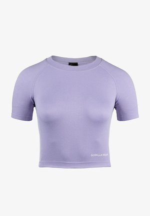Paarse, korte mouwen, aangesloten crop top gemaakt van rekbaar materiaal met een ronde halslijn en het logo "GORILLA WEAR" op de voorkant.