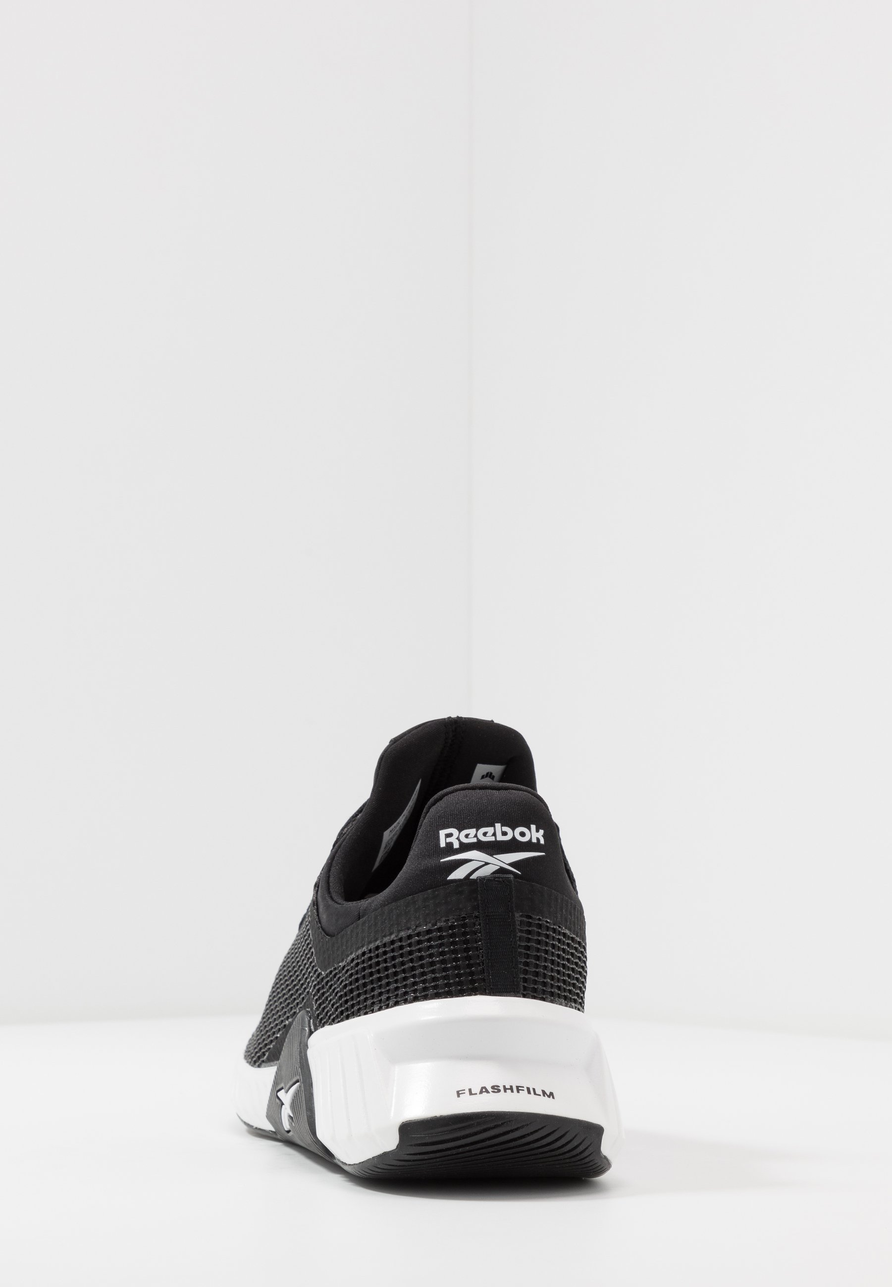 Reebok FLASHFILM TRAIN Treningssko blackwhite Zalando.no Reebok FLASHFILM TRAIN Treningssko blackwhite Zalando.no
