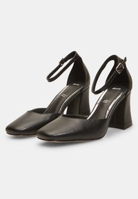 Bata Classic heels - schwarz
