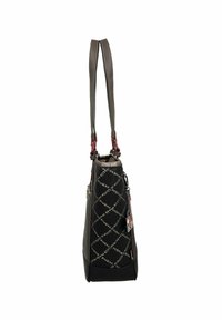 Schwarze Ledertasche mit einem Rautenmuster, ausgestattet mit grauen Riemen, einem Kordelzugverschluss und dekorativen Hardware-Akzenten.