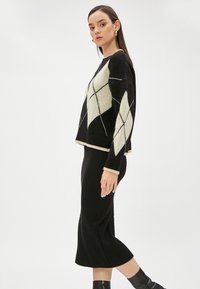 Koton TRICOT MIDI SLIM FIT - Kokerrok - black