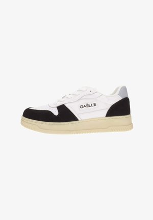 GAeLLE Sneakers basse - bianco