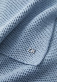 Calvin Klein CHUNKY SCARF - Eșarfă - blue cloud