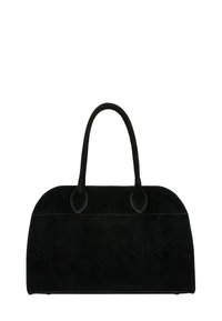 Černá semišová kabelka s zaoblenou horní částí, dvěma uchy a akcenty ve tvaru kapky. Hladký povrch a jednoduchý design. Žádné viditelné kování.