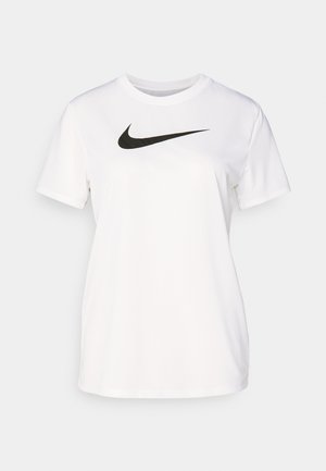 T-shirt bianco a maniche corte realizzato in tessuto morbido, con un prominente logo Nike nero sul petto. Design classico a girocollo.