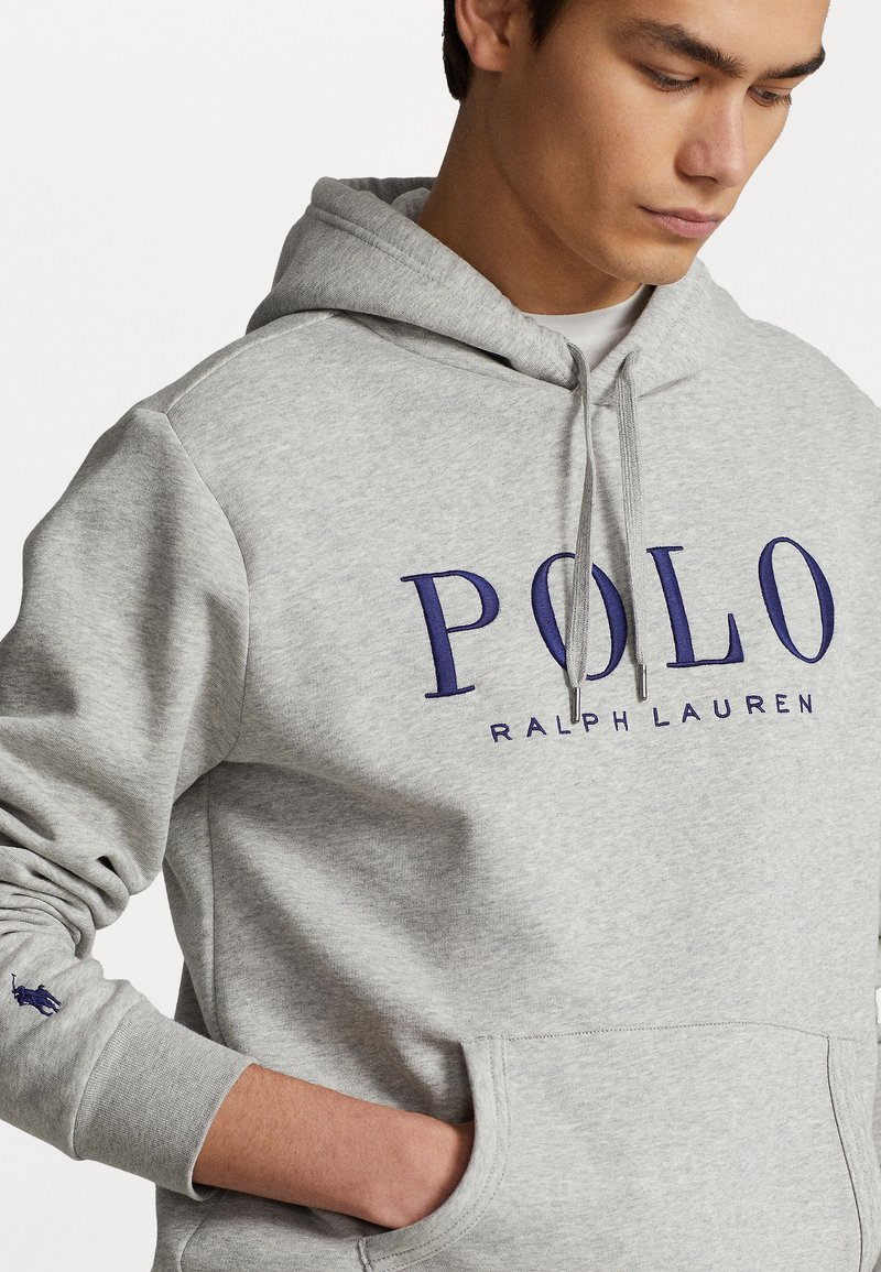 Polo Ralph Lauren LOGO-EMBROIDERED FLEECE HOODIE - Sweat à capuche -  andover heather/dark cobalt/gris - ZALANDO.FR