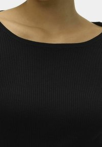 Vero Moda Sweter