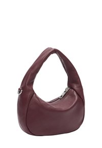 Bordowa torebka ze skóry o zaokrąglonym, luźnym kształcie. Posiada zapięcie na zamek i zaokrąglony uchwyt, prezentując gładką fakturę.