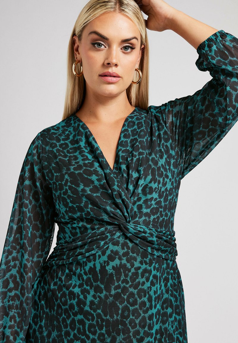 homecoming dresses blue Cute Royal Lace Long Sleeves Dress Short Hoco 热销-已搭配 grabbing silhouettes The Fashion History of US Sizes:6 Men's = 7.5 Women's