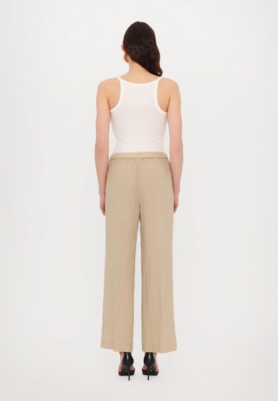 ASPESI PANTALONE - Tygbyxor - sabbia/sand