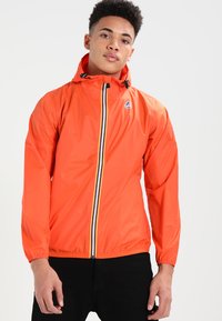 K-Way Le Vrai 3.0 Claude Unisexe - Regenjas - orange extra fluo