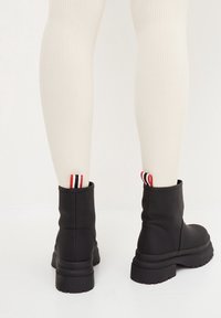 Cesare Gaspari Botas para la nieve - black