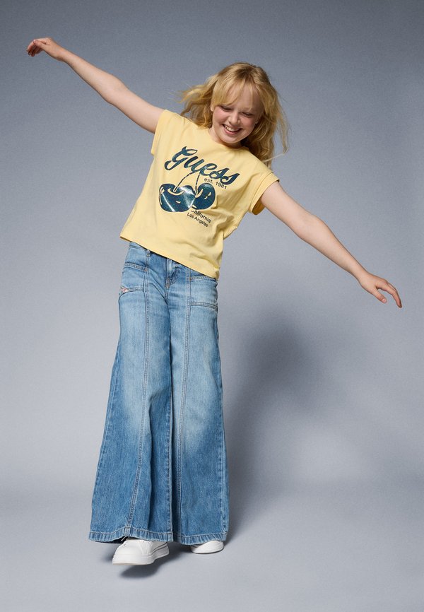 JUNIOR MIDI  - Print T-shirt - grated lemon4