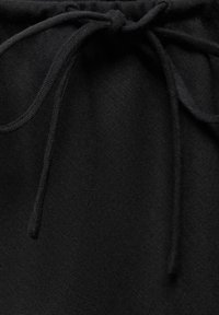 Mango Dolgo krilo - black