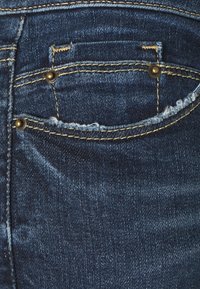 edc by Esprit Jeans Skinny Fit - blue dark wash