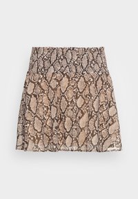 Hame pleated dengan pola cetakan ular yang dilengkapi dengan pinggang smocked. Palet warna mencakup nuansa cokelat, beige, dan tan.