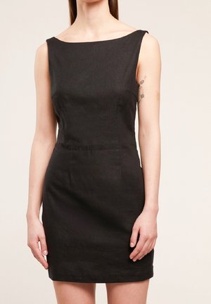 Shift dress - black