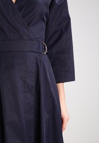 IVY OAK Vestido informal - blue