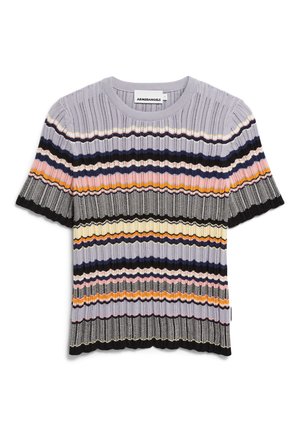 Kurzärmliges, geripptes Strickoberteil in Lavendel, mit wellenförmigen, mehrfarbigen Streifen in Schwarz, Orange, Gelb und Blau. Mit gewelltem Saum und Rundhalsausschnitt.