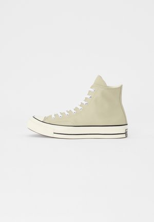 CHUCK 70 UNISEX - Höga sneakers - pale surplus/red/white