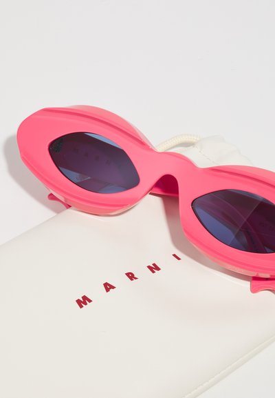Marni DARK DOODAD UNISEX - Sončna očala - pink
