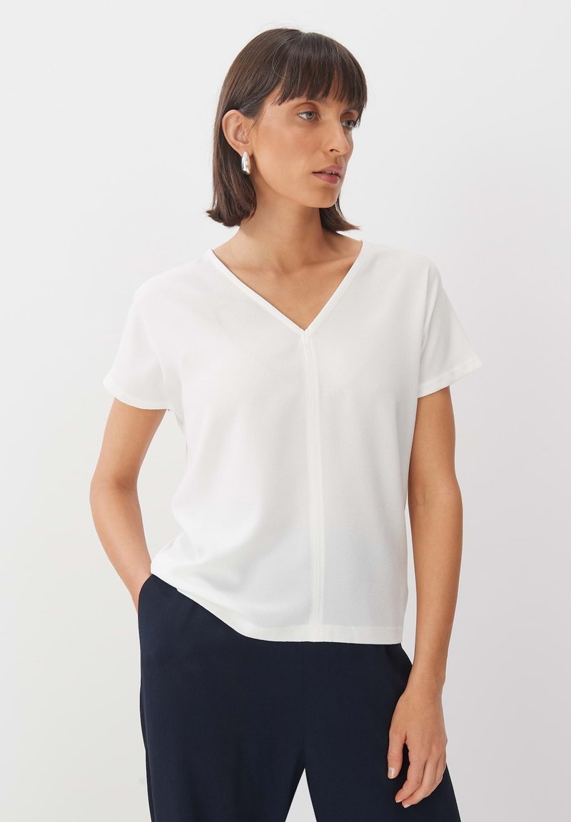 someday. KETIRA - T-shirt basic - milk