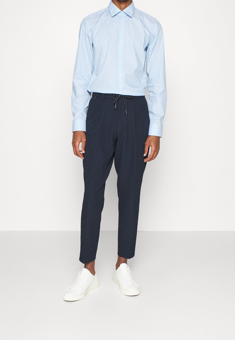 HUGO Camicia elegante mottled turquoise/turchese screziato