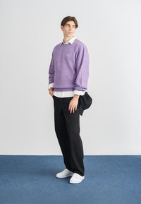 Carhartt WIP CURTIS SWEATER - Maglione - tangled phlox