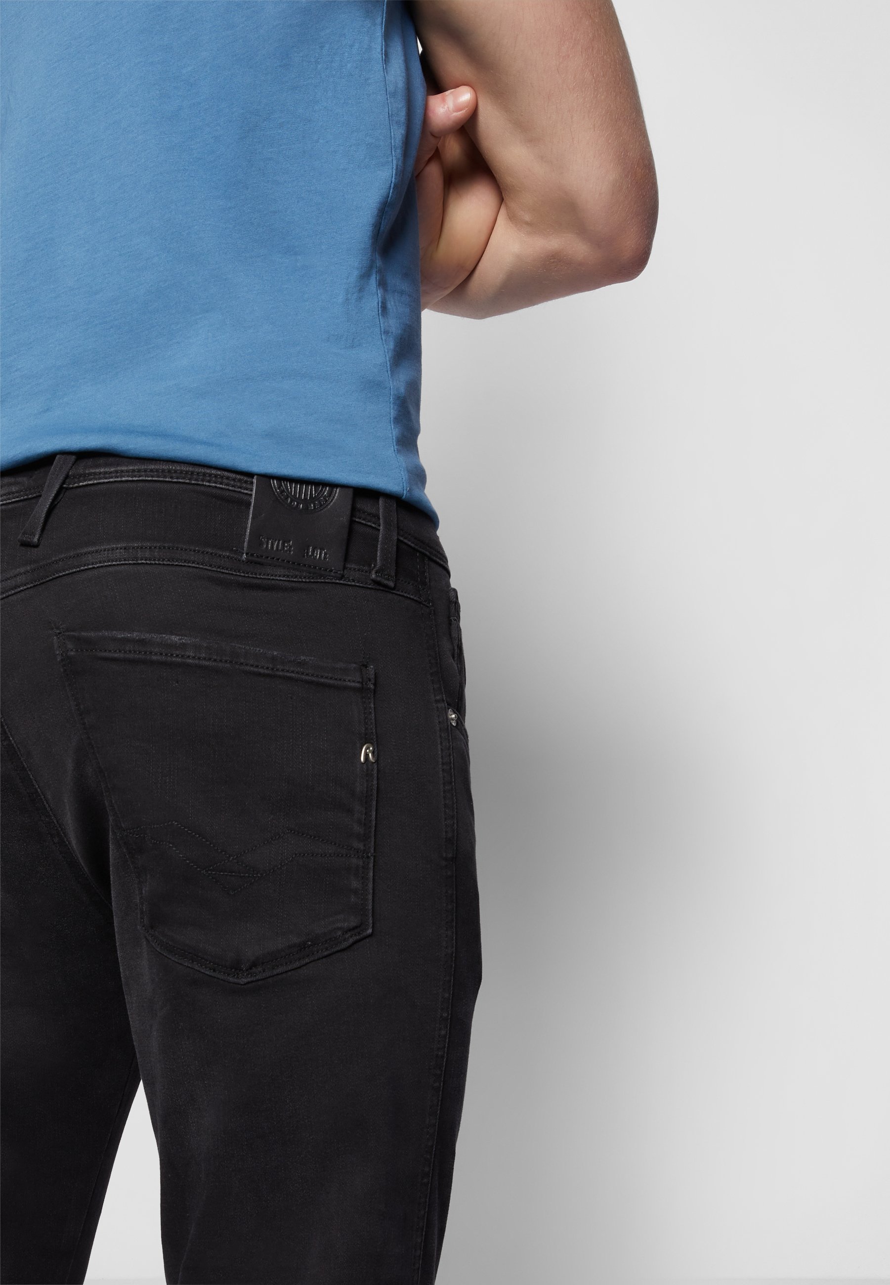 Replay ANBASS HYPERFLEX CLOUDS - Slim fit jeans - black/black denim -  Zalando.de
