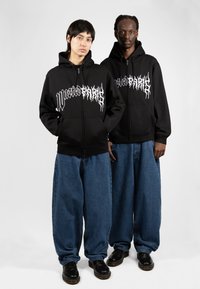 Wasted Paris HOODIE ZIP DARK PITCHER UNISEX - Φούτερ με φερμουάρ - black/white