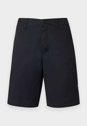 Shorts noirs mi-cuisses avec passants de ceinture et poches latérales, présentés de face sur un fond clair uni.