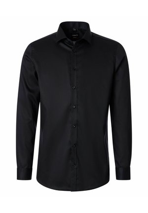 Męska czarna, długorękawowa koszula wizytowa z zapięciem na guziki i klasycznym kołnierzykiem, prezentowana na białym tle.