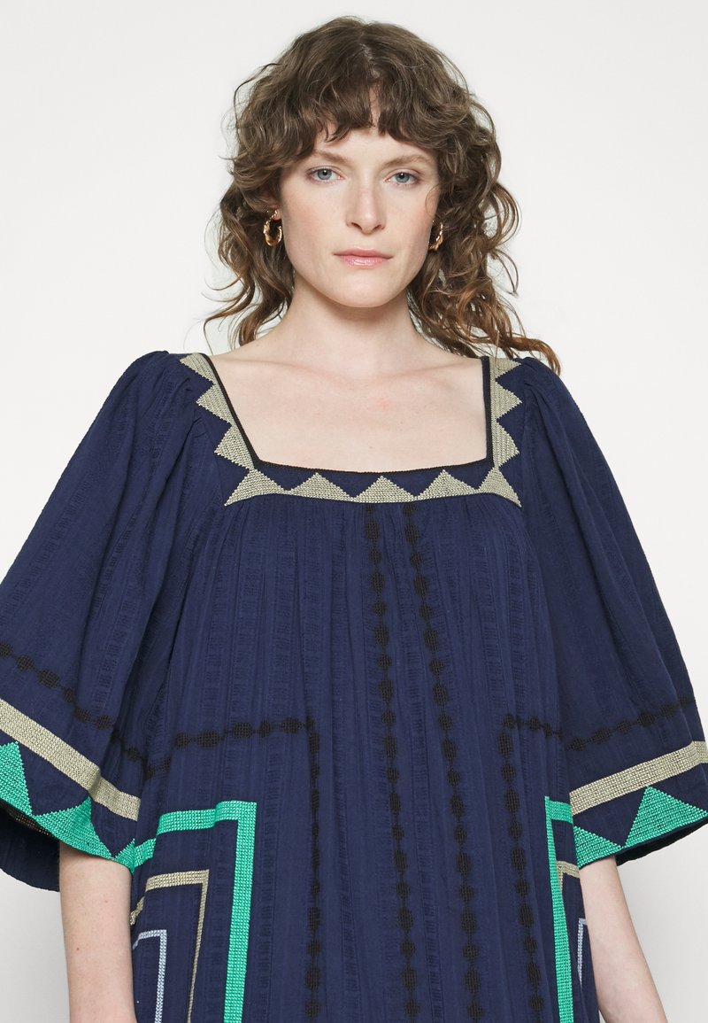Damen Freizeitkleider | Stella Nova BERA Freizeitkleid blue sea/dunkelblau - KX18183 Damen Freizeitkleider | Stella Nova BERA Freizeitkleid blue sea/dunkelblau - KX18183