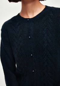 adL BUTTONED FRONT - Cardigan - navy blue