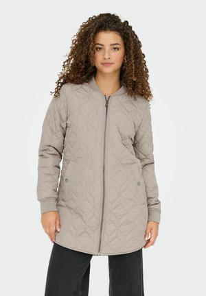 Abrigo de invierno - moon rock