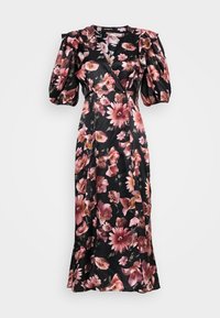 Robe midi noire avec imprimé floral rose, décolleté en V, manches courtes bouffantes et taille cintrée.