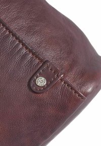 DEPECHE SHOPPER - Bevásárlótáska - cranberry