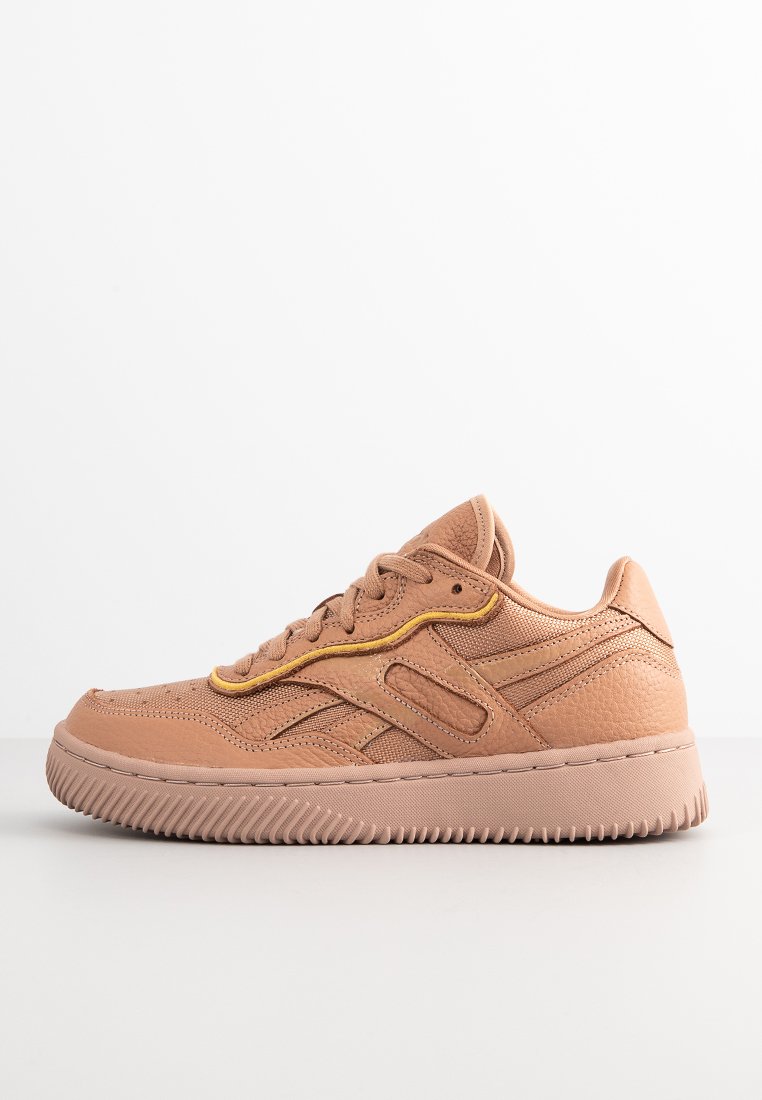 Reebok x Victoria Beckham Sneakers voor 