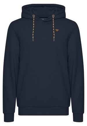 Mørkeblå hettegenser med lommer foran, flettede snortråder og et lærmerket på brystet. Glatt tekstur, tettsittende mansjetter.