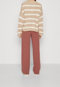 JDY Jersey de punto - taupe