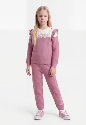 Guess, SWEATER PANT SET - Maglione - dusty phard