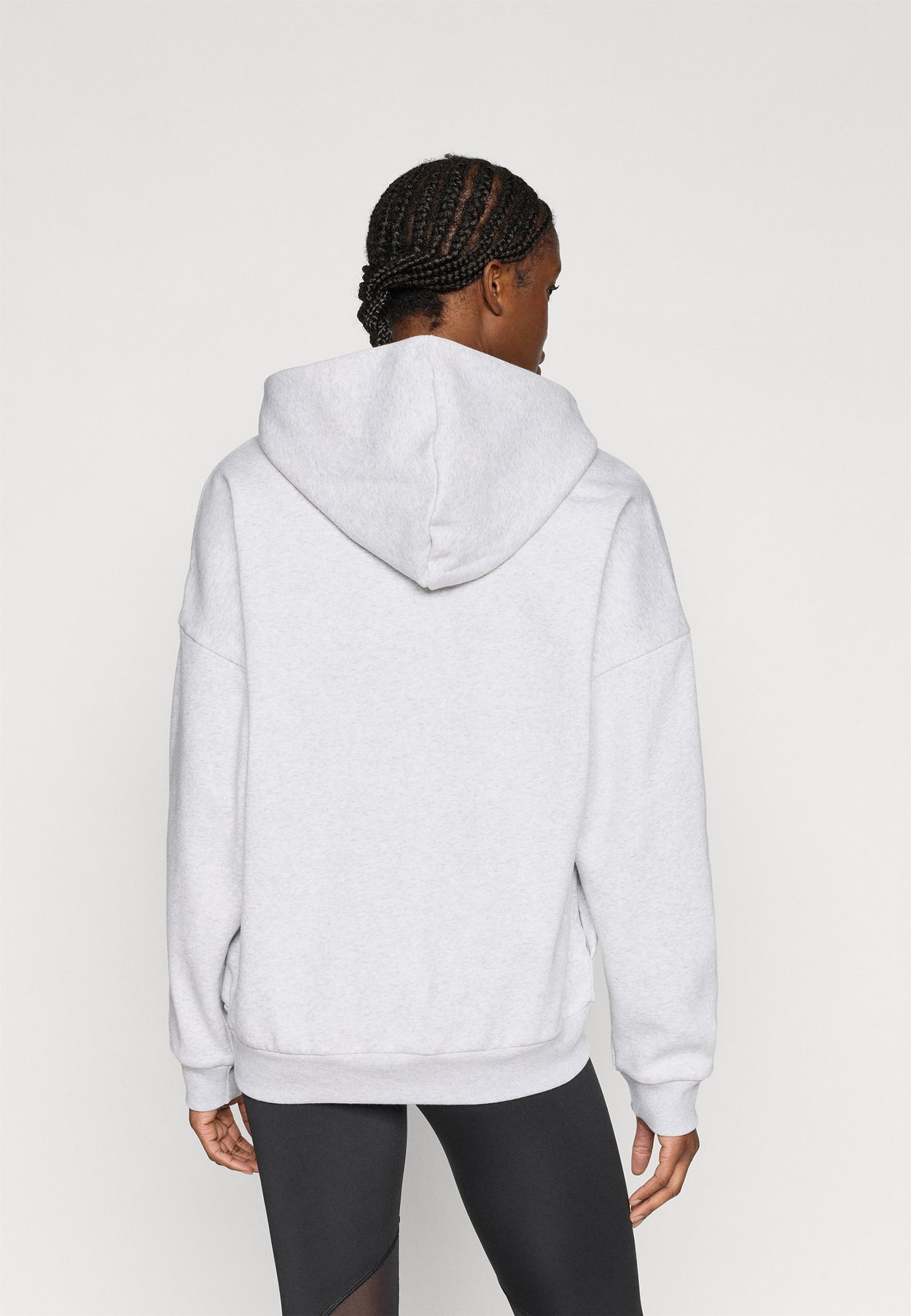3 STRIPES STUDIO