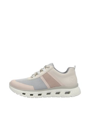 - Sneakersy niskie