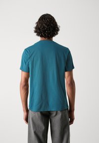 Replay Basic póló - atlantic green