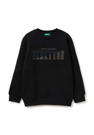 - Bluza