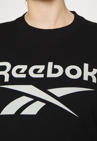 Reebok Sudadera - black
