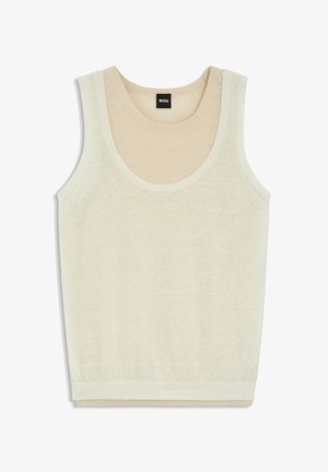 Bezrękawnik w kremowym kolorze z dzianiny, z zaokrąglonym dekoltem i czarną metką marki BOSS na kołnierzu.