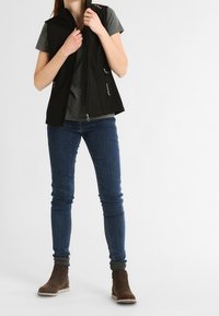 CMP Weste - black