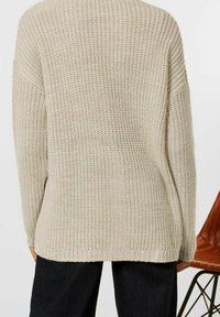 Cecil Cardigan - mottled beige